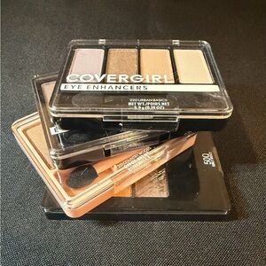 4 Eyeshadow Sets Covergirl Maybelline